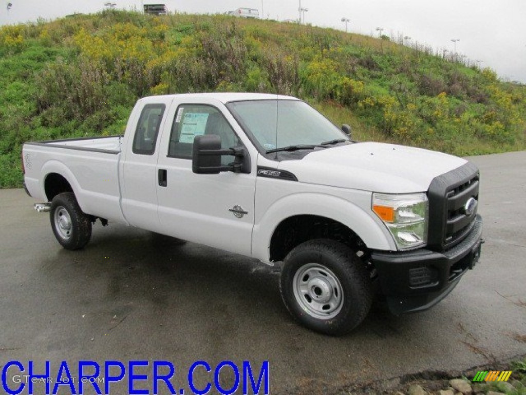 2012 F350 Super Duty XL SuperCab 4x4 - Oxford White / Steel photo #1