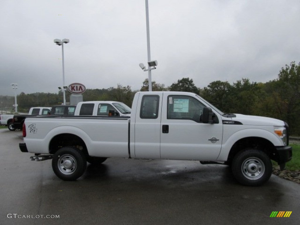2012 F350 Super Duty XL SuperCab 4x4 - Oxford White / Steel photo #2