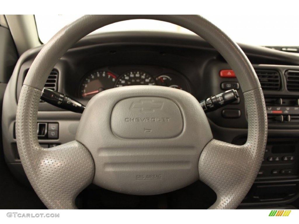 2003 Chevrolet Tracker 4WD Hard Top Medium Gray Steering Wheel Photo #54901688