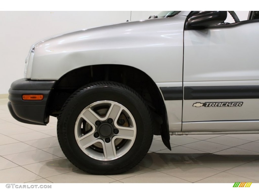 2003 Chevrolet Tracker 4WD Hard Top Wheel Photo #54901793