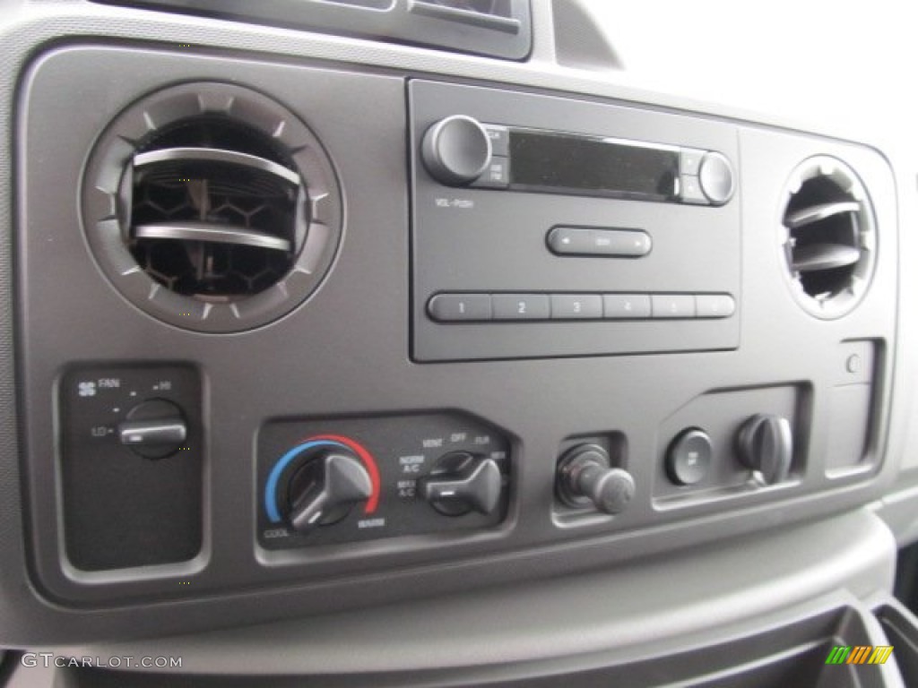 2011 Ford E Series Van E250 Commercial Controls Photo #54901886