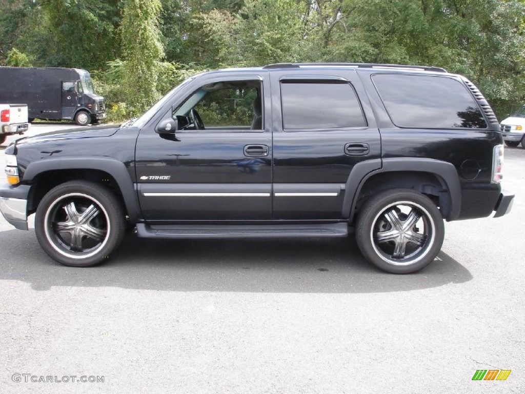 Black 2003 Chevrolet Tahoe Standard Tahoe Model Exterior Photo #54902231