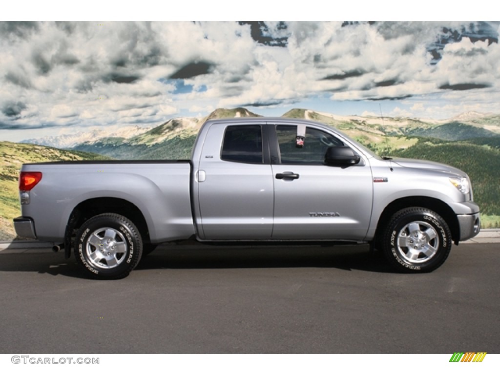 2009 Tundra SR5 Double Cab 4x4 - Silver Sky Metallic / Graphite Gray photo #2