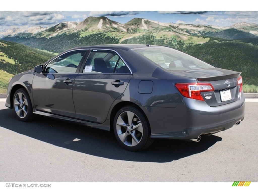 2012 Camry SE V6 - Magnetic Gray Metallic / Black photo #3