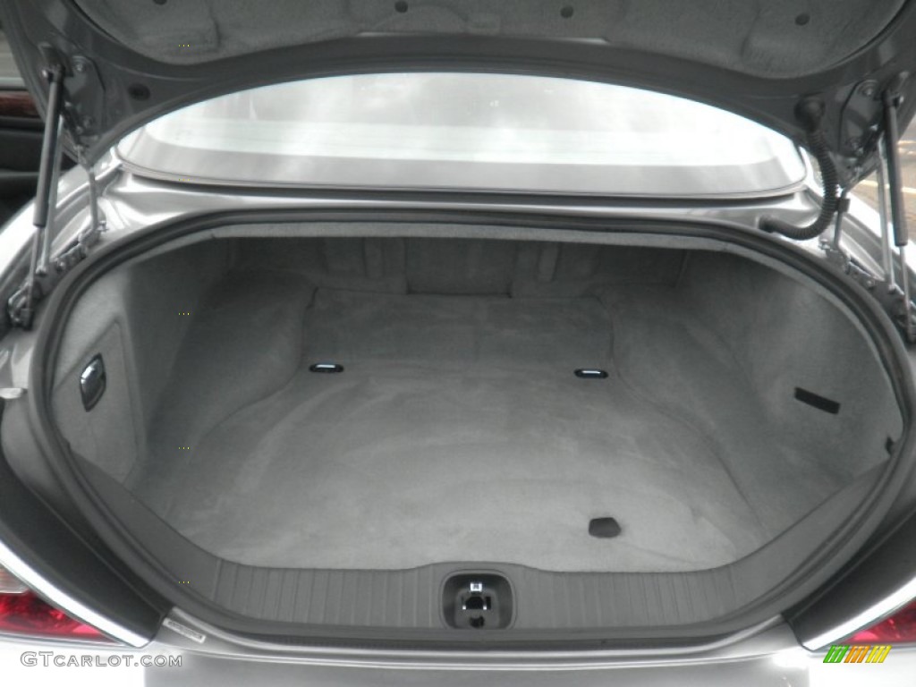 2009 Jaguar XJ XJ8 L Trunk Photos