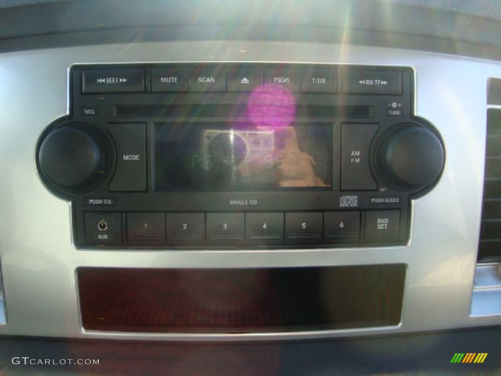 2007 Ram 1500 SLT Quad Cab 4x4 - Brilliant Black Crystal Pearl / Medium Slate Gray photo #21