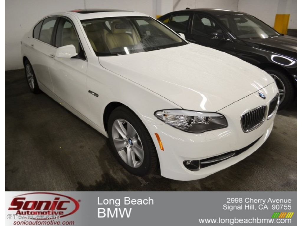 2011 5 Series 528i Sedan - Alpine White / Venetian Beige photo #1