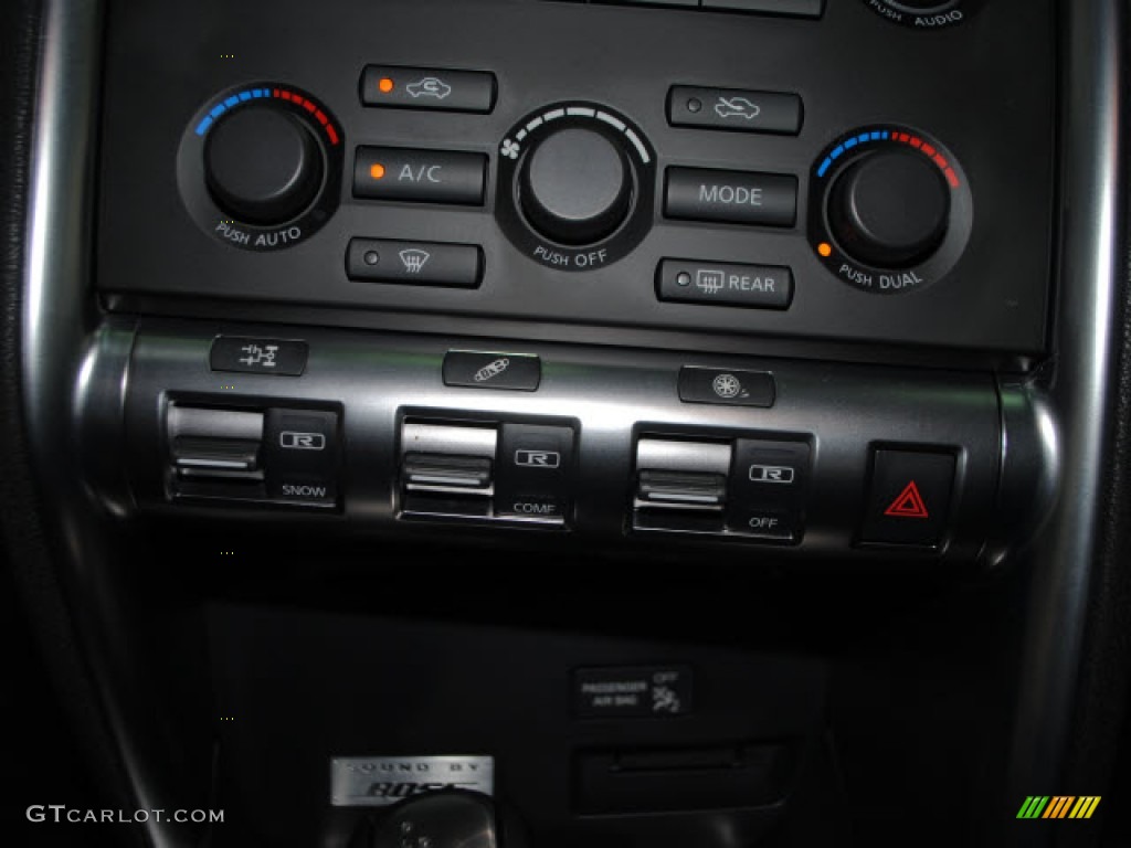2009 Nissan GT-R Premium Controls Photo #54910610
