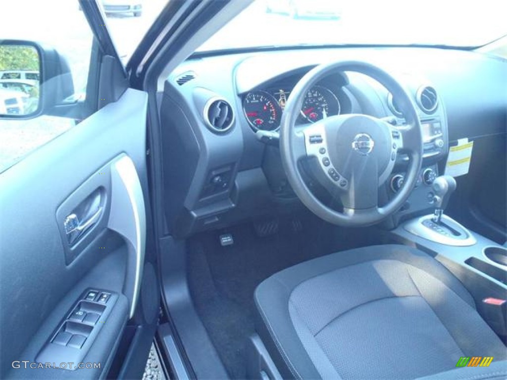 2011 Rogue SV - Wicked Black / Black photo #6