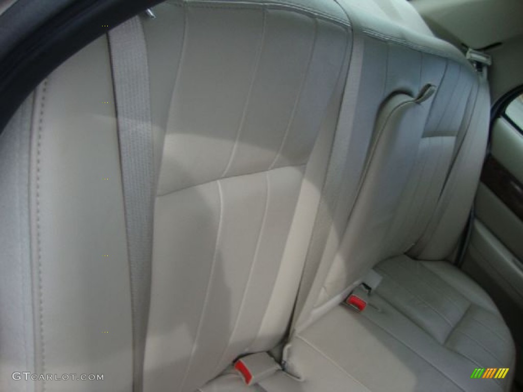 2006 Grand Marquis LS - Silver Birch Metallic / Medium Light Stone photo #14