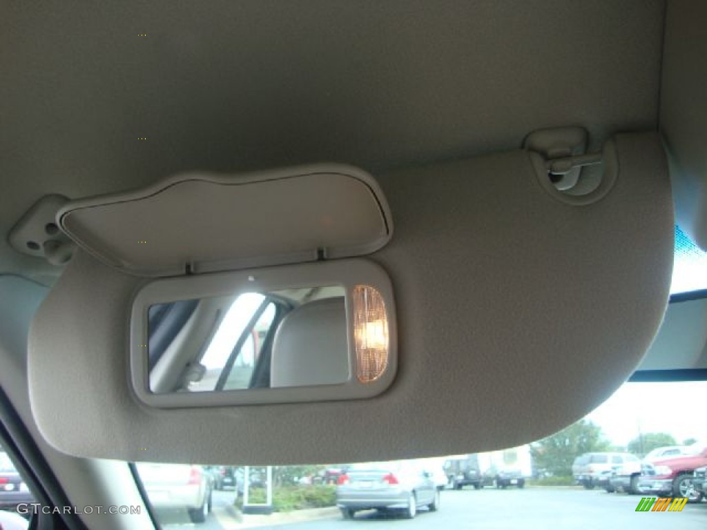 2006 Grand Marquis LS - Silver Birch Metallic / Medium Light Stone photo #19