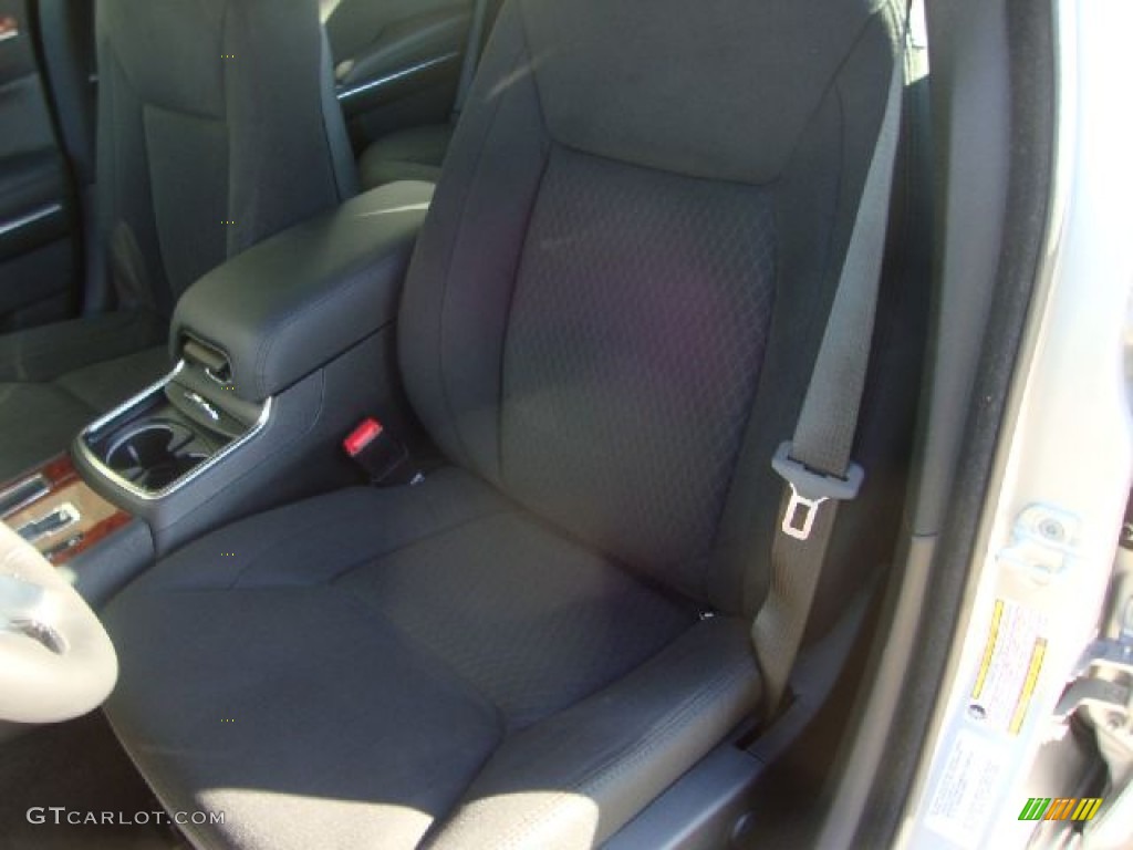 2012 300  - Bright Silver Metallic / Black photo #6