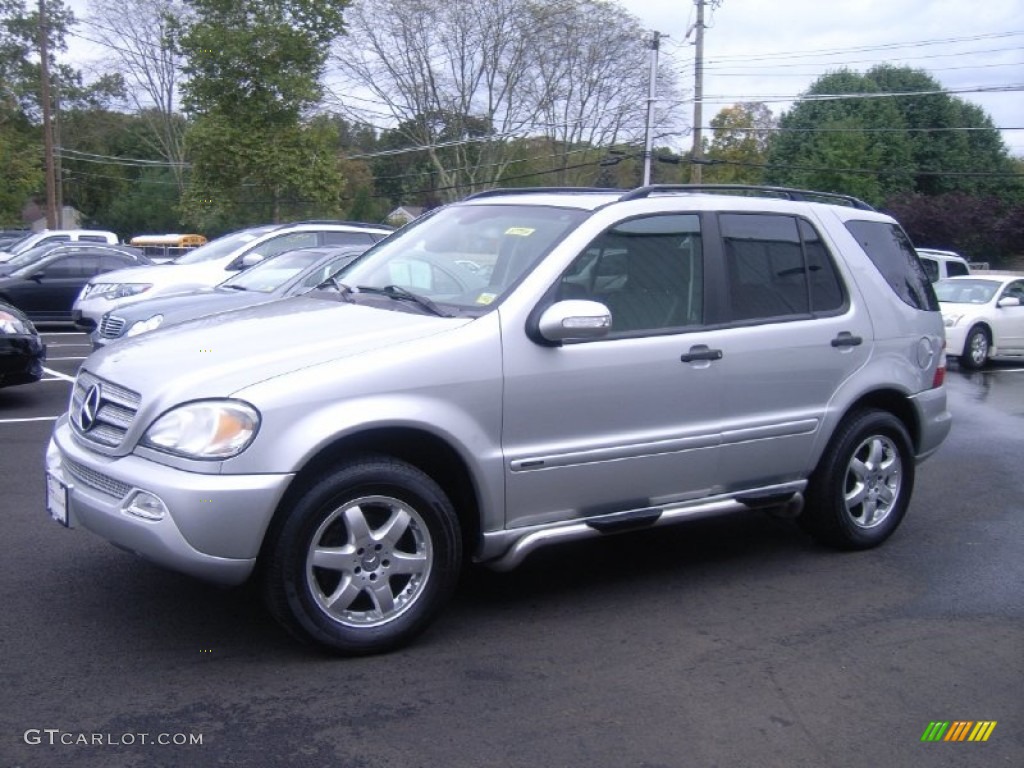 Brilliant Silver Metallic Mercedes-Benz ML