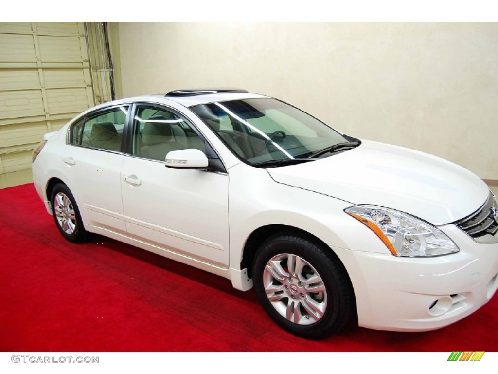 2011 Altima 2.5 SL - Winter Frost White / Blond photo #1