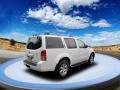 2008 Avalanche White Nissan Pathfinder SE 4x4  photo #4