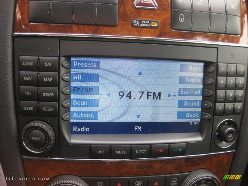 2009 Mercedes-Benz CLK 550 Coupe Audio System Photo #54922618