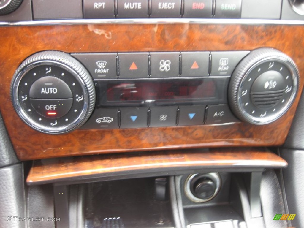 2009 Mercedes-Benz CLK 550 Coupe Controls Photo #54922651