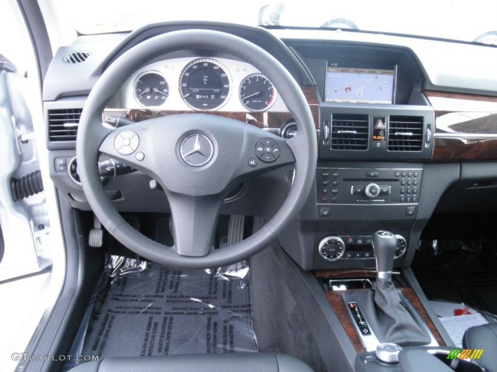 2012 Mercedes-Benz GLK 350 4Matic dashboard Photo #54923794