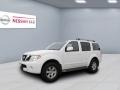 2008 Avalanche White Nissan Pathfinder SE 4x4  photo #1