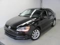 Black - Jetta SE Sedan Photo No. 3