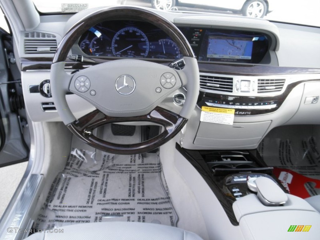 2012 Mercedes-Benz S 350 BlueTEC 4Matic Ash/Grey Dashboard Photo #54924430