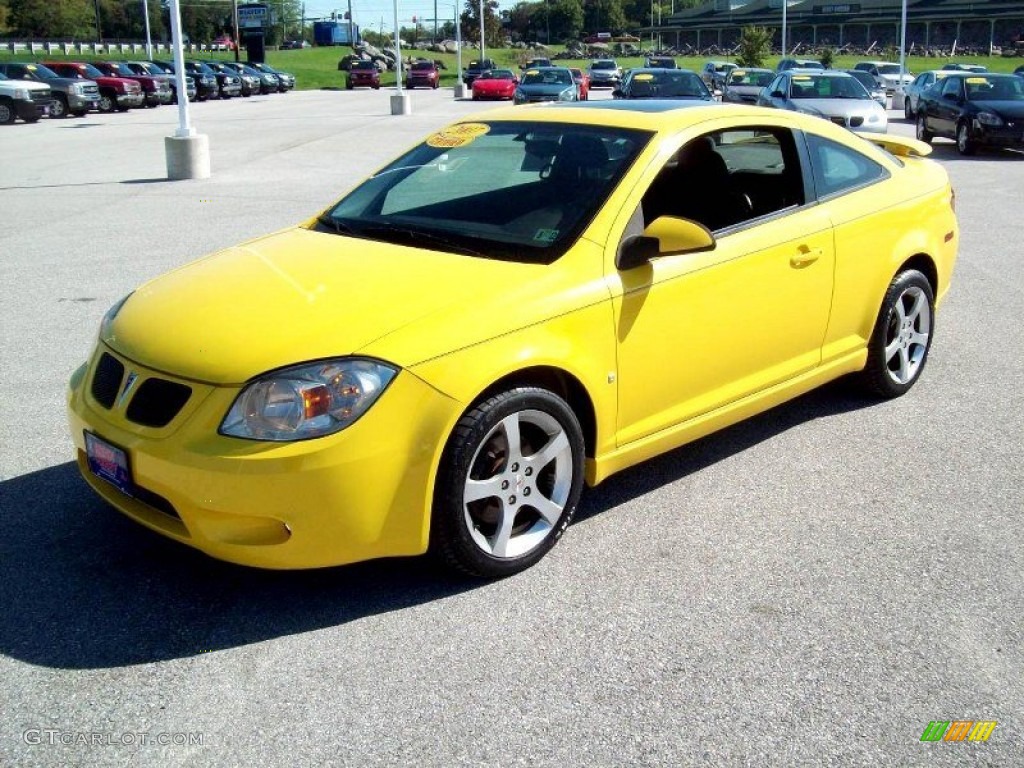 Competition Yellow 2007 Pontiac G5 GT Exterior Photo #54926428