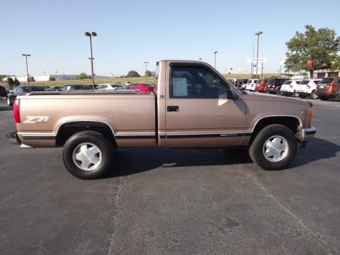 1997 GMC Sierra 1500 SLE Regular Cab 4x4 Data, Info and Specs
