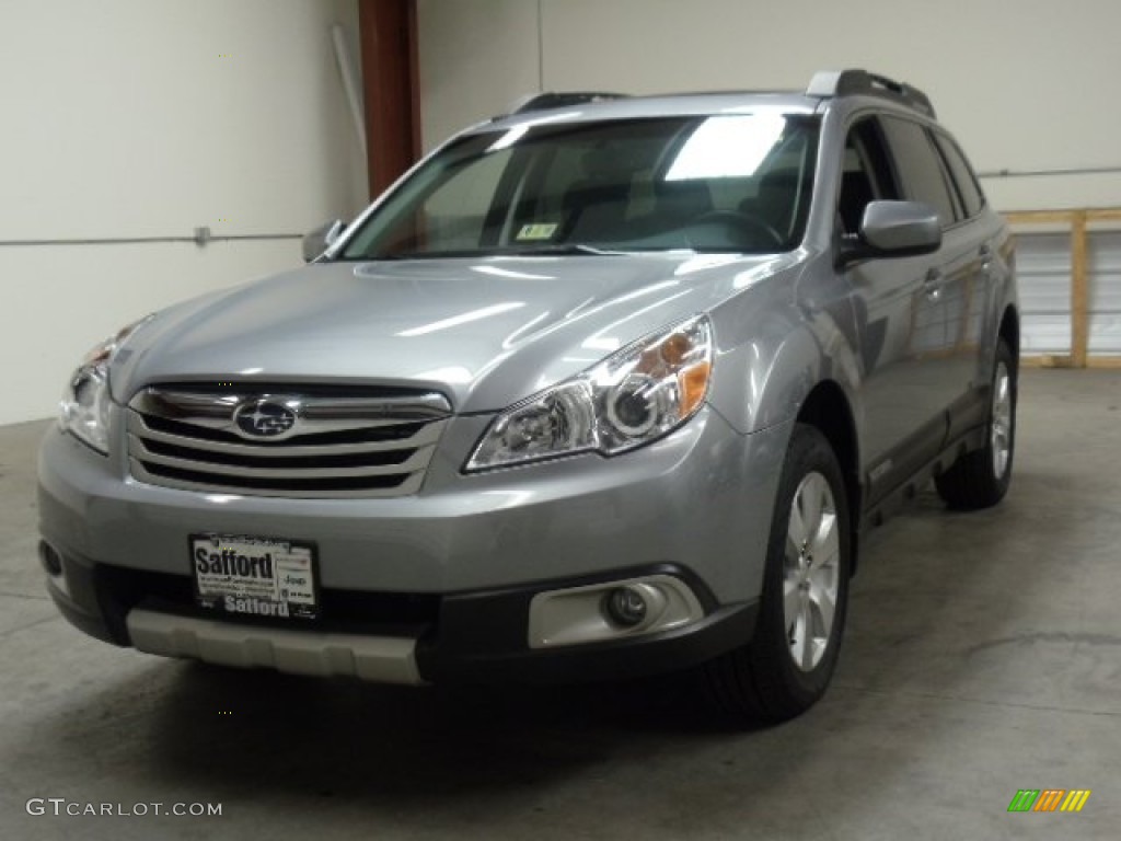 2011 Outback 3.6R Limited Wagon - Steel Silver Metallic / Off Black photo #1