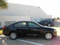 Black - Jetta SE Sedan Photo No. 8