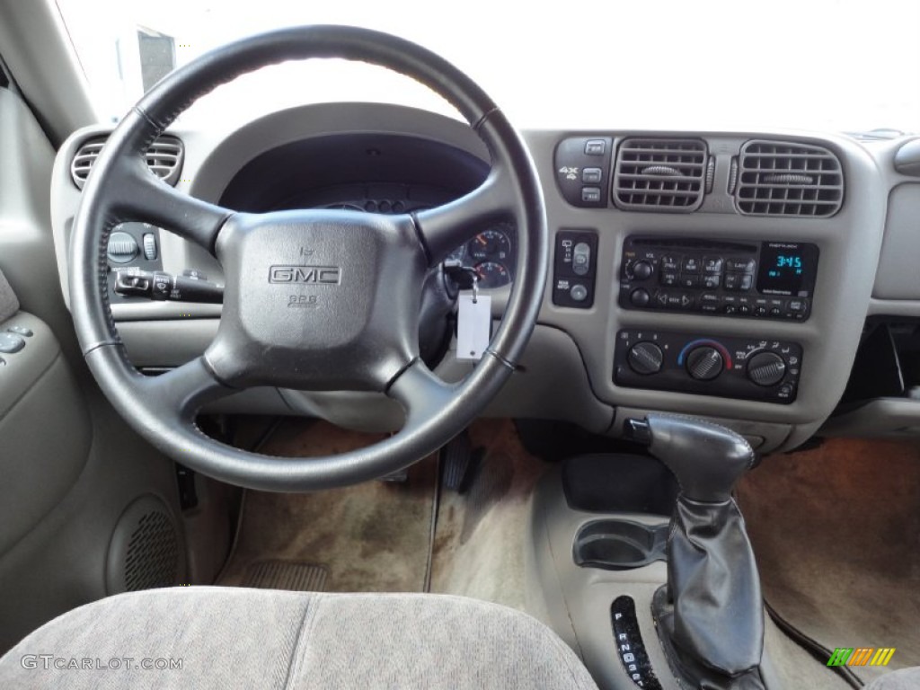 2001 GMC Jimmy SLE 4x4 Pewter Dashboard Photo #54932759