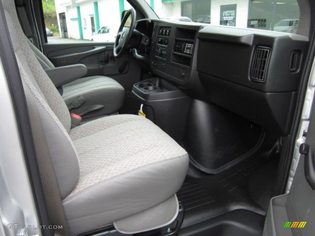Medium Pewter Interior 2012 GMC Savana Van 1500 Cargo Photo #54934207
