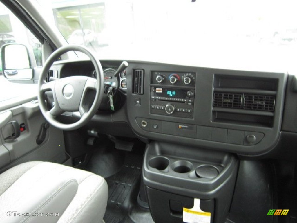 2012 GMC Savana Van 1500 Cargo Dashboard Photos