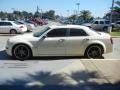 Cool Vanilla - 300 C HEMI Photo No. 5