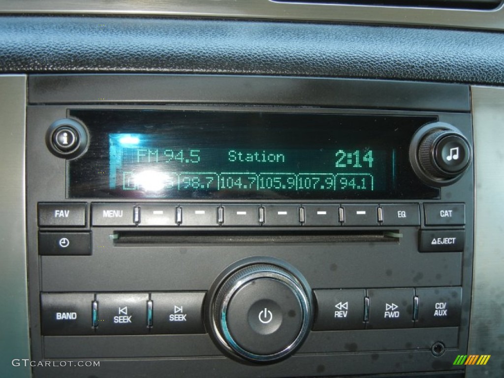 2007 GMC Yukon SLE Audio System Photos