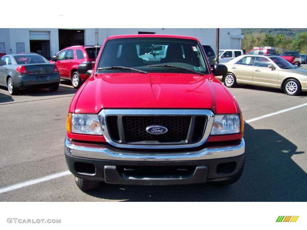 2004 Ranger XLT SuperCab 4x4 - Bright Red / Medium Dark Flint photo #2