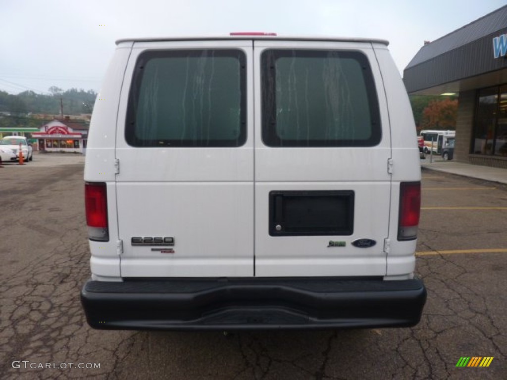 Oxford White 2012 Ford E Series Van E250 Cargo Exterior Photo #54939595