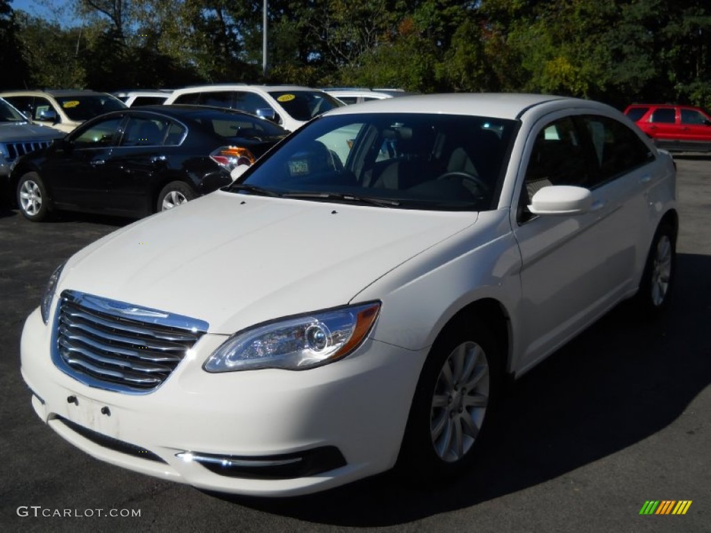 Stone White Chrysler 200