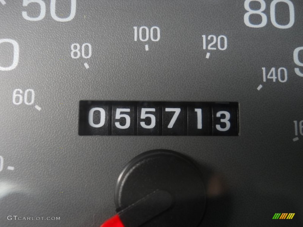 2004 Grand Marquis LS - Light Ice Blue Metallic / Light Flint photo #3