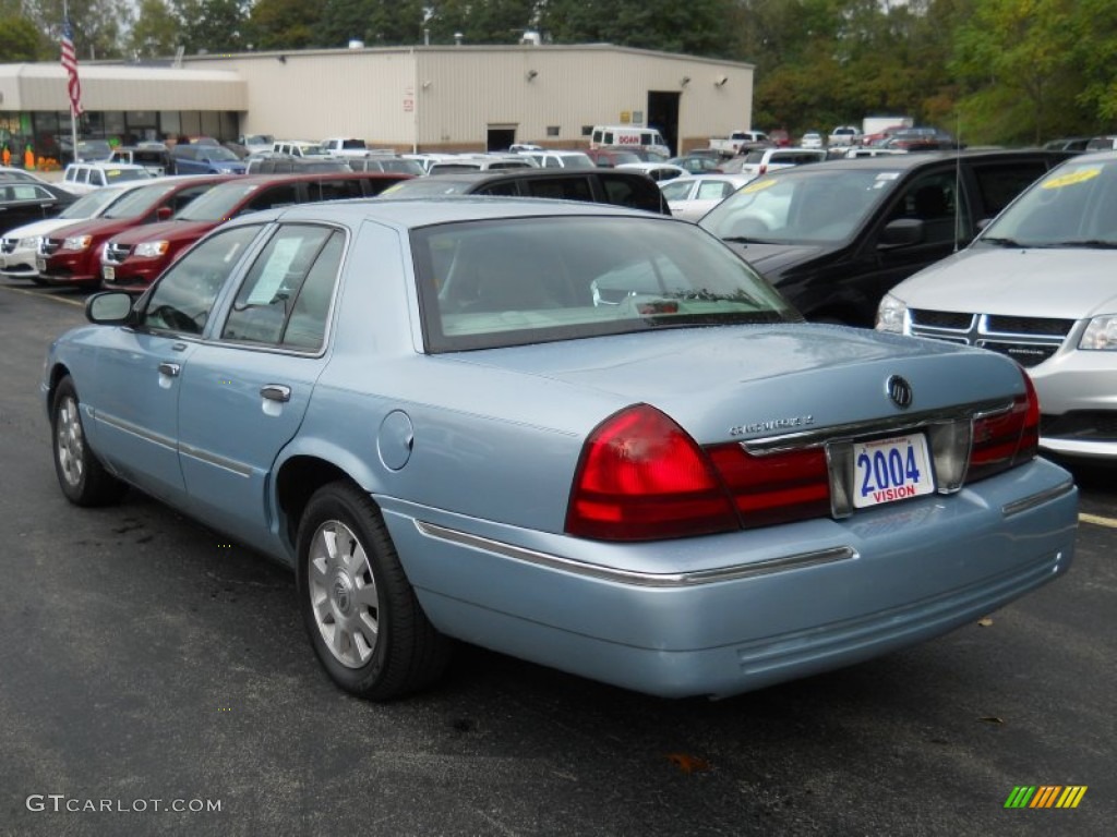 2004 Grand Marquis LS - Light Ice Blue Metallic / Light Flint photo #13