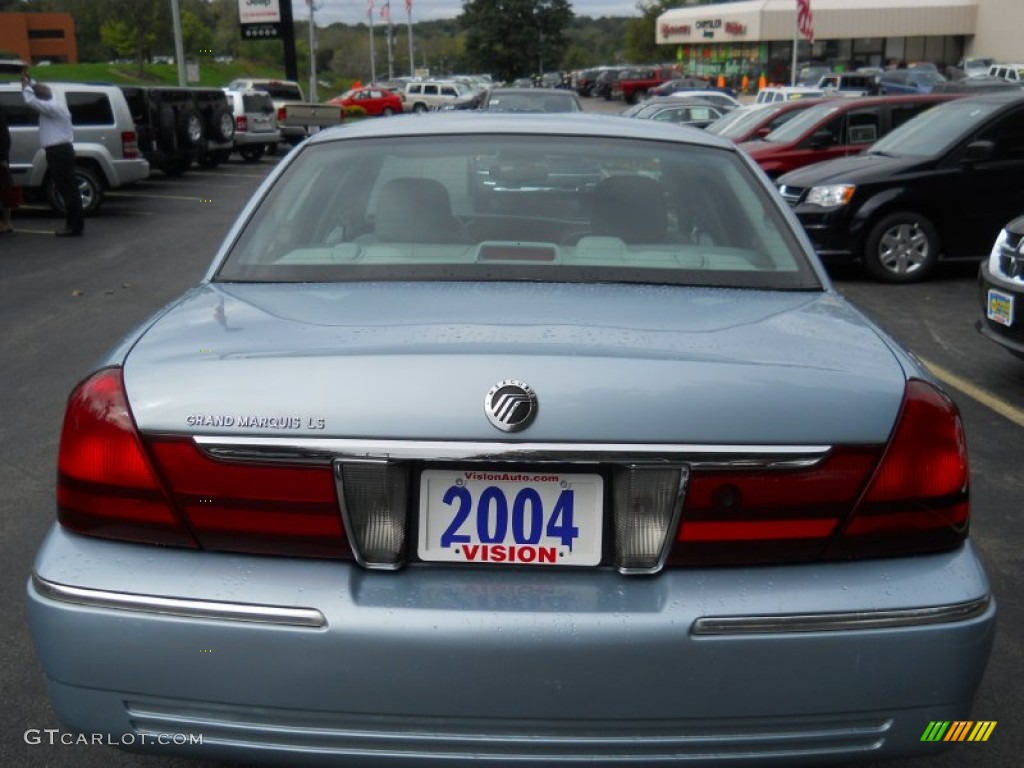 2004 Grand Marquis LS - Light Ice Blue Metallic / Light Flint photo #14