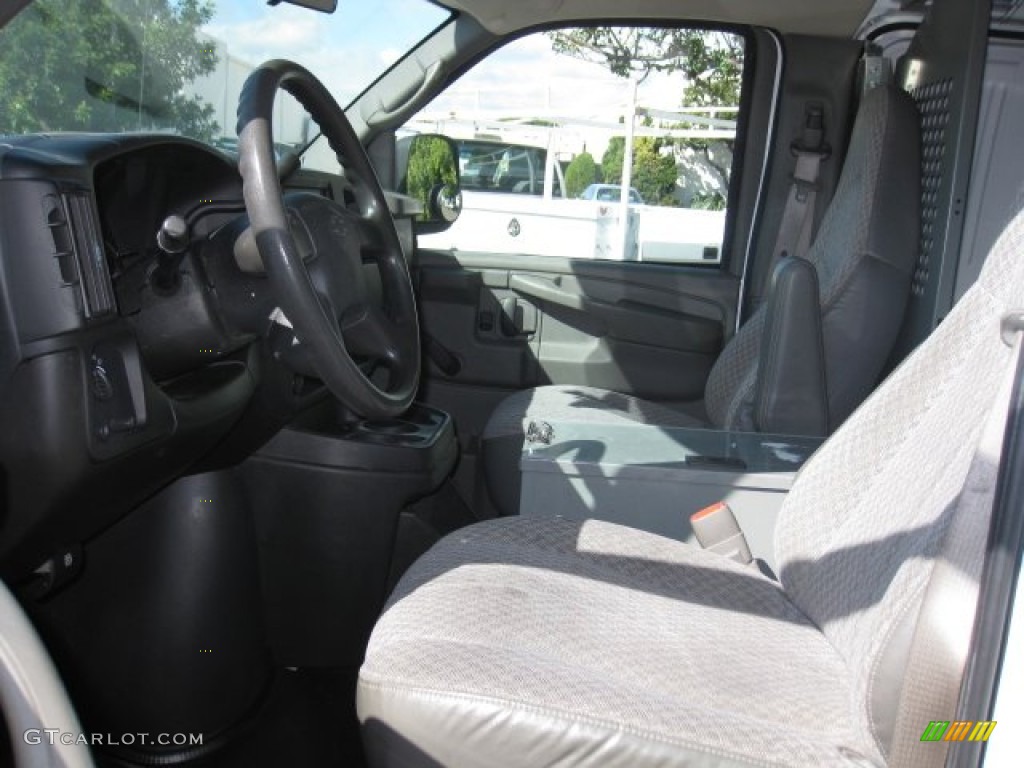 Medium Pewter Interior 2007 Chevrolet Express 3500 Extended Commercial Van Photo #54943850