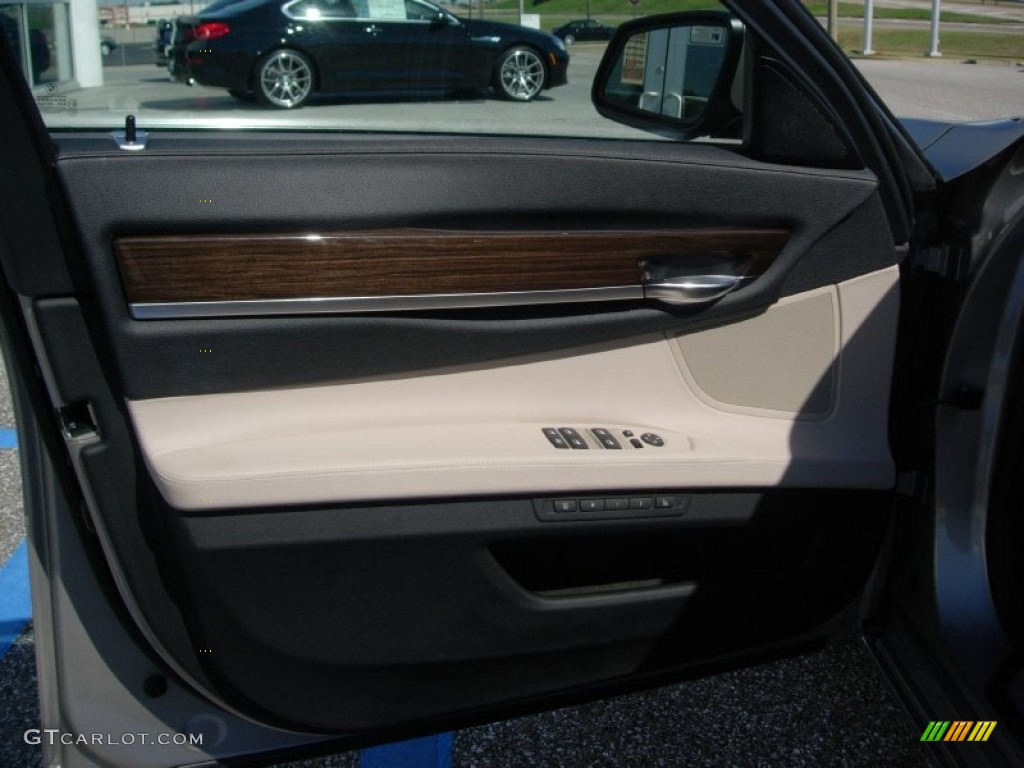 2010 BMW 7 Series 750Li Sedan Oyster/Black Nappa Leather Door Panel Photo #54943915