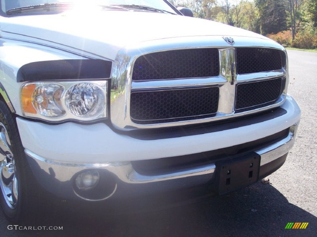 2005 Ram 1500 SLT Quad Cab - Bright White / Dark Slate Gray photo #17