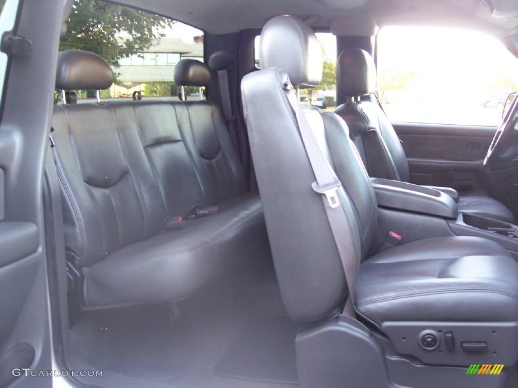 2003 Silverado 3500 LT Extended Cab 4x4 Dually - Summit White / Dark Charcoal photo #41