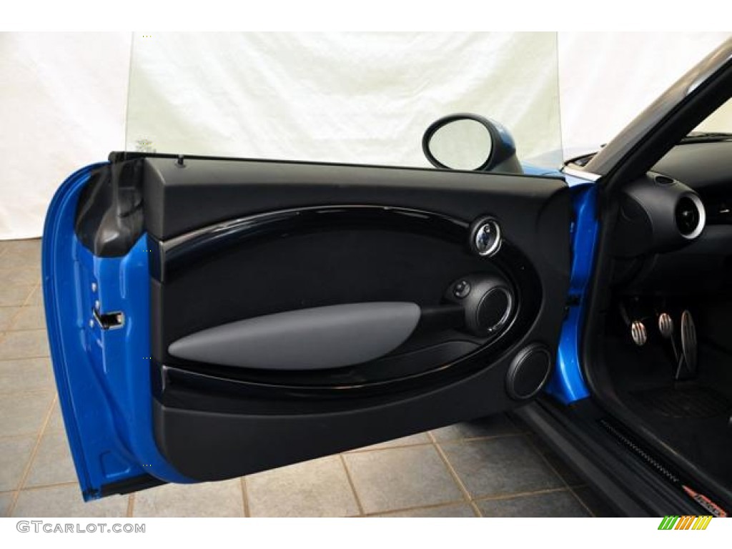 2011 Mini Cooper S Clubman Carbon Black Door Panel Photo #54946752