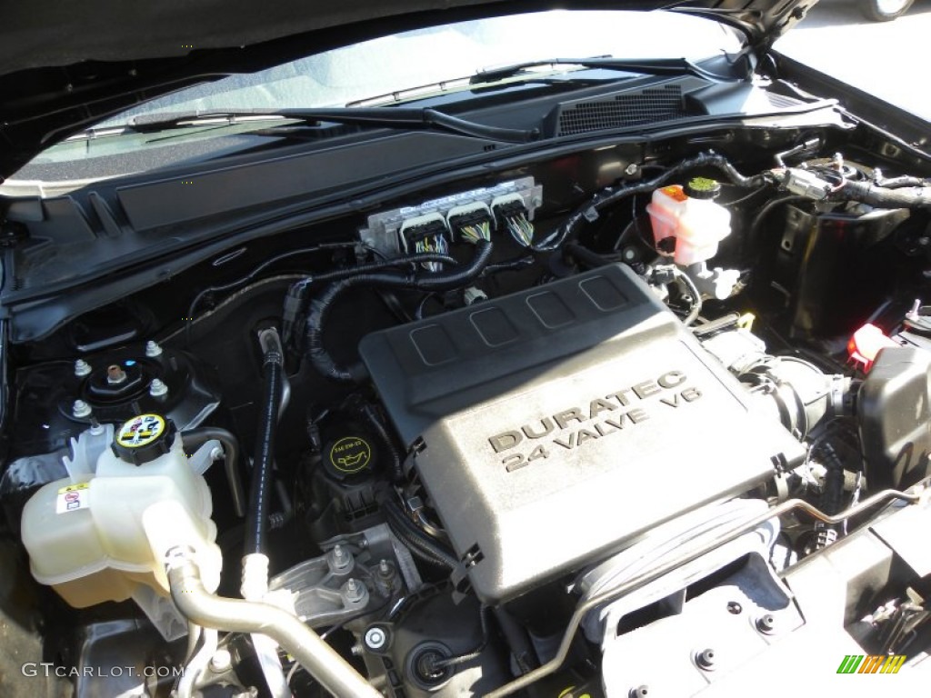 2011 Escape XLT V6 - Tuxedo Black Metallic / Charcoal Black photo #19