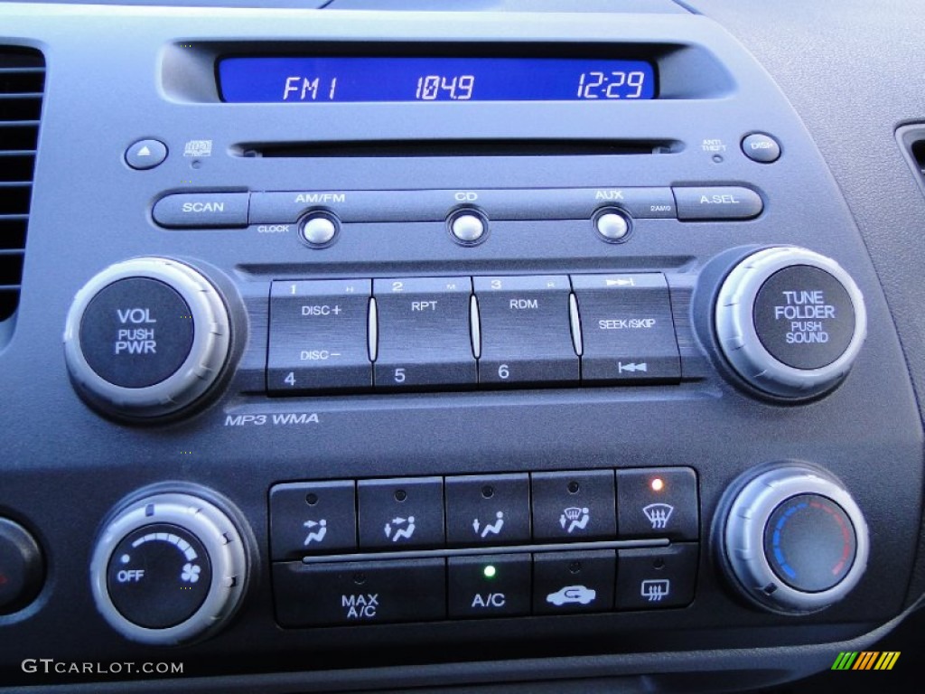 2010 Honda Civic DX-VP Sedan Audio System Photos