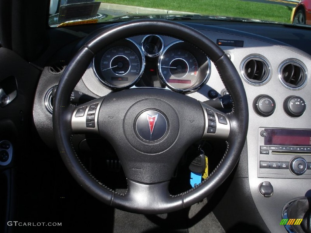 2007 Pontiac Solstice GXP Roadster Ebony Steering Wheel Photo #54950643