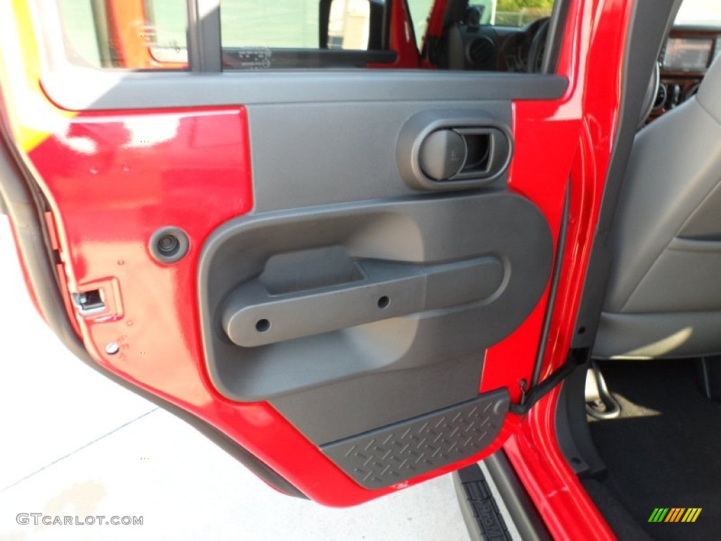2010 Jeep Wrangler Unlimited Rubicon 4x4 Dark Slate Gray/Medium Slate Gray Door Panel Photo #54950803