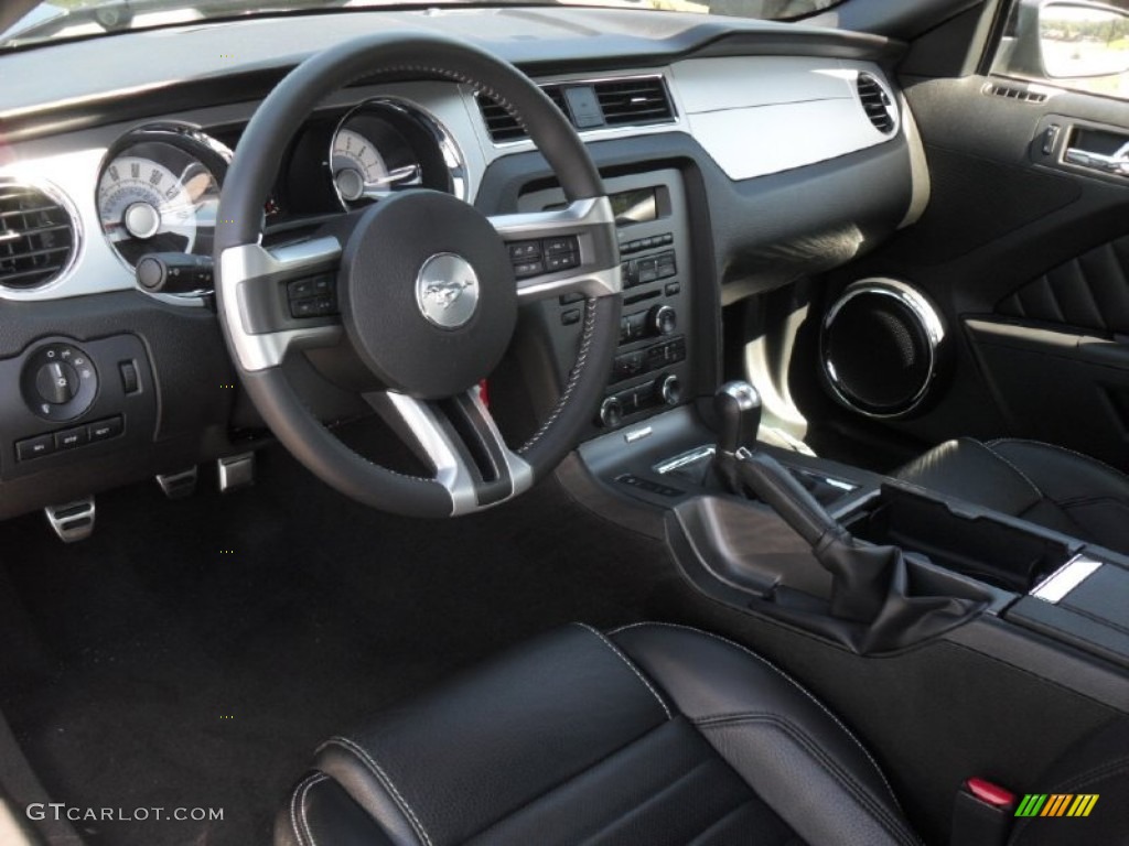 Charcoal Black Interior 2010 Ford Mustang GT Premium Coupe Photo #54951694